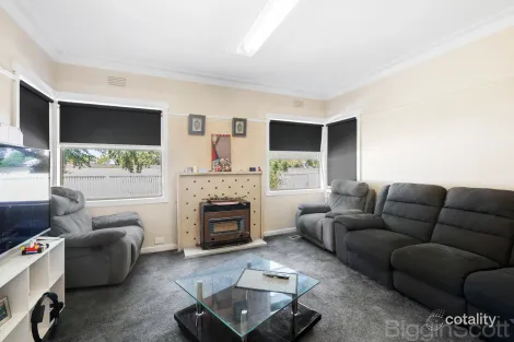 Property photo of 225 Scott Parade Brown Hill VIC 3350
