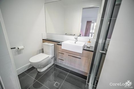 Property photo of 3/819 Creek Road Carindale QLD 4152