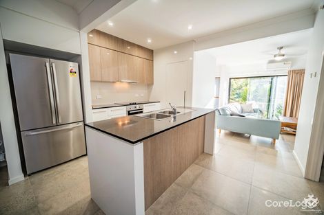 Property photo of 3/819 Creek Road Carindale QLD 4152