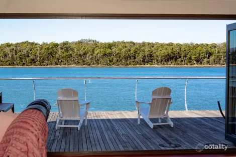 Property photo of 162 Gravelly Beach Road Blackwall TAS 7275