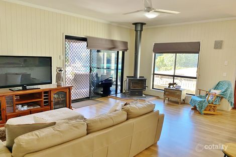 Property photo of 33 Sonaree Drive Kingaroy QLD 4610