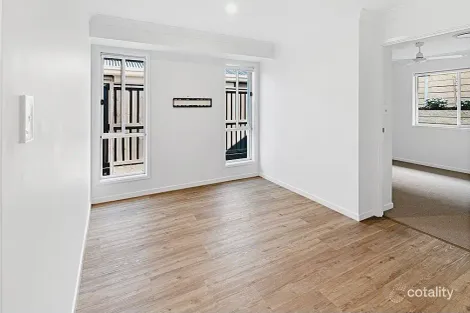 Property photo of 10 Baines Court Pimpama QLD 4209