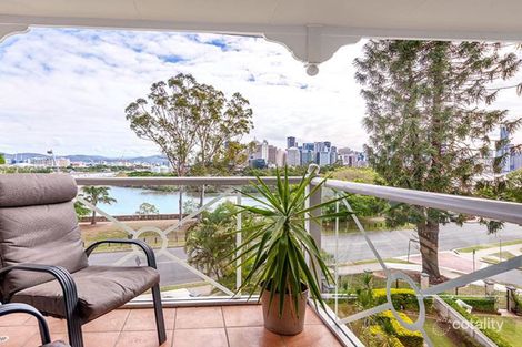 Property photo of 38/236 River Terrace Kangaroo Point QLD 4169