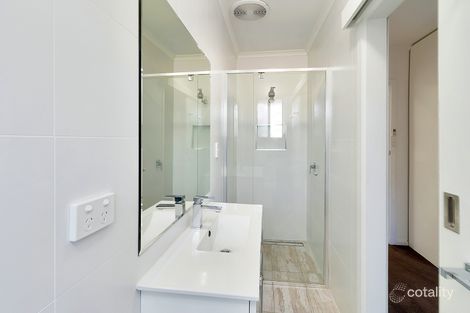 Property photo of 21 Zenobia Crescent Modbury North SA 5092