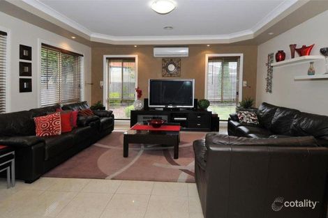 Property photo of 37 Benaroon Drive Lalor VIC 3075