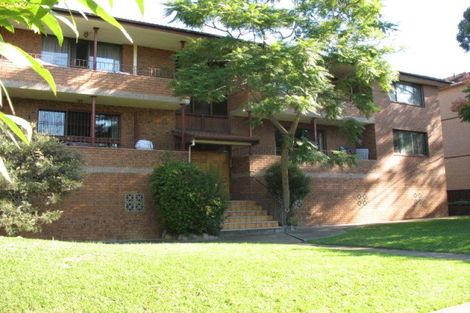 Property photo of 8/18-20 Helen Street Westmead NSW 2145