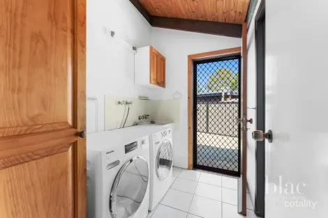 Property photo of 16 Voltaire Crescent Petrie QLD 4502