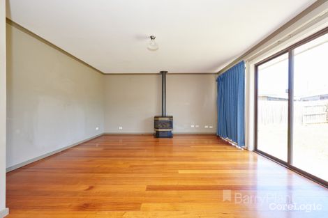 Property photo of 104 Jacksons Road Noble Park North VIC 3174