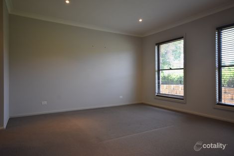 Property photo of 25 Lakeside Circuit Dubbo NSW 2830