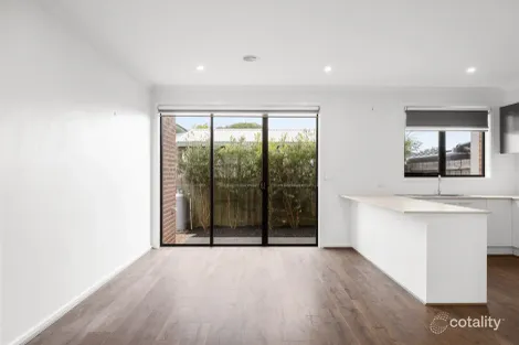 Property photo of 4/24 Grandview Grove Cowes VIC 3922