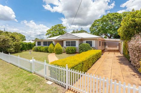 2 Stehn St, Harristown, QLD 4350