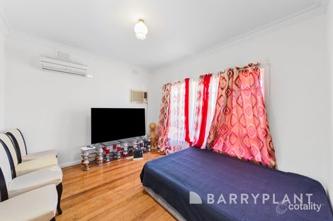 Property photo of 35 Leonard Avenue St Albans VIC 3021