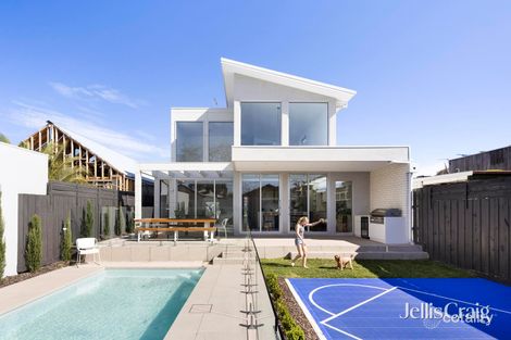 Property photo of 122 Woolton Avenue Thornbury VIC 3071