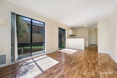 Property photo of 1/19 Holmes Road Long Gully VIC 3550
