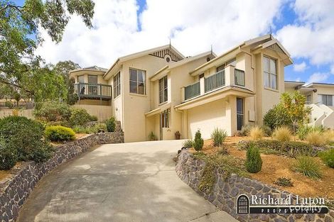 Property photo of 17 Eucalypt Rise Jerrabomberra NSW 2619