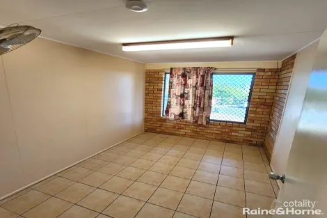 Property photo of 12 Beech Avenue Kin Kora QLD 4680