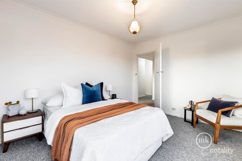 Property photo of 22 Sainsbury Avenue Greensborough VIC 3088