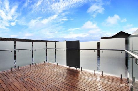 Property photo of 2/68 Lillimur Road Ormond VIC 3204