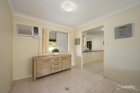 Property photo of 4 Bowood Court Berrinba QLD 4117