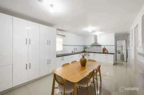 Property photo of 8 Chilmark Street Elizabeth Vale SA 5112
