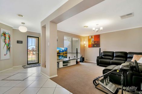 Property photo of 33 Cormorant Drive Hewett SA 5118