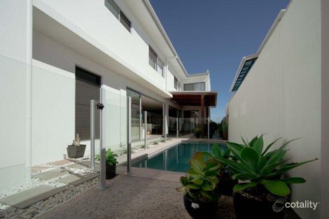 5 Hilliards Lane, Maroochydore, QLD 4558