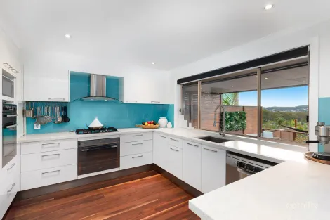 Property photo of 54 Aldinga Drive Wamberal NSW 2260