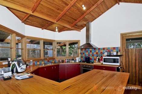 Property photo of 33 Hillcrest Road Hurstbridge VIC 3099