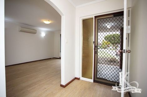 Property photo of 1A Dreyfus Place Dianella WA 6059