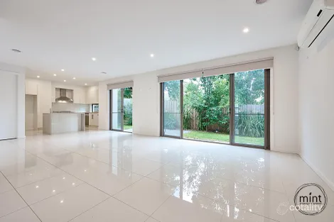 Property photo of 3/121 Kilby Road Kew East VIC 3102
