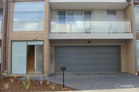 Property photo of 10 Cavell Drive Craigieburn VIC 3064