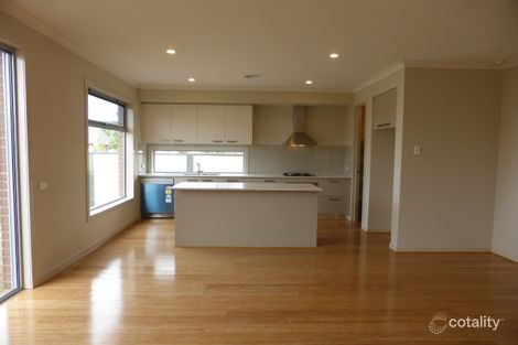 Property photo of 2 Middleton Drive Point Cook VIC 3030