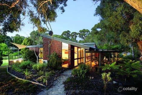 2 Boronia Rd, Black Hill, VIC 3350