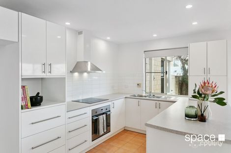 13a Deane St, Cottesloe, WA 6011