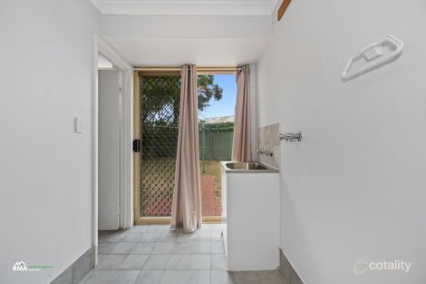 Property photo of 8 Darwin Place Warnbro WA 6169