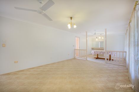 Property photo of 2 Campbell Parade Mannering Park NSW 2259