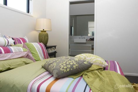 Property photo of 1 Shutehaven Circuit Bushland Beach QLD 4818