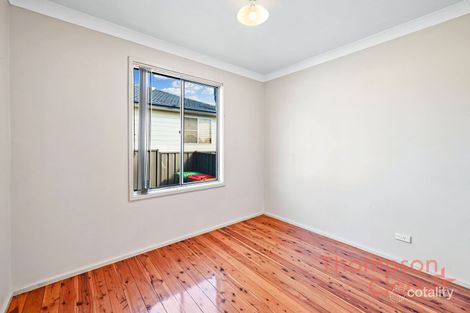 Property photo of 8 Curlew Crescent Woodberry NSW 2322