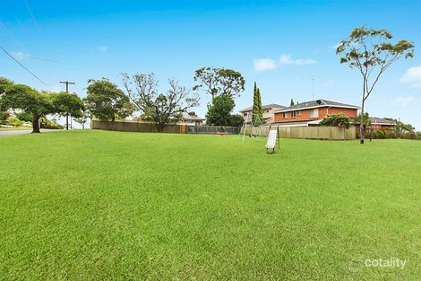 Property photo of 1 Cliff Point Place Frenchs Forest NSW 2086