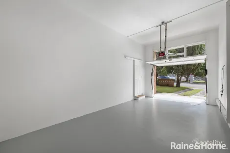 Property photo of 1/15 Masons Parade Point Frederick NSW 2250