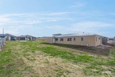 Property photo of 28 Sian Circuit Waurn Ponds VIC 3216