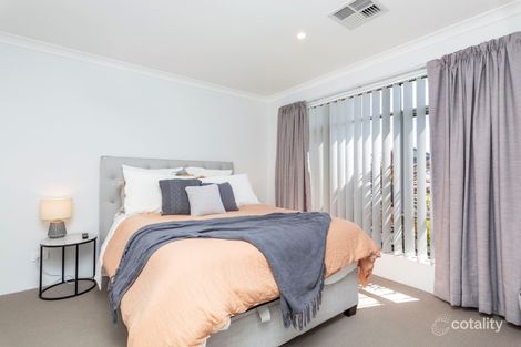 Property photo of 30 Persan Way Dayton WA 6055