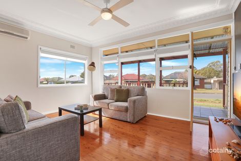 Property photo of 16 Oxford Road Dapto NSW 2530