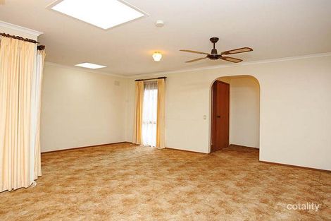 Property photo of 3 Ovens Court Werribee VIC 3030