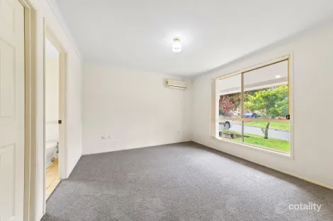 Property photo of 8 Franklin Drive Lake Munmorah NSW 2259