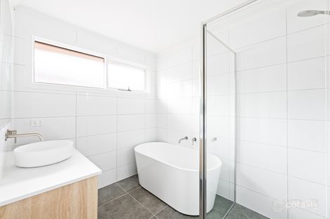 Property photo of 10 Acheron Crescent Werribee VIC 3030