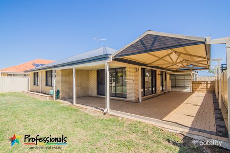 8 Lugo Way, Seville Grove, WA 6112