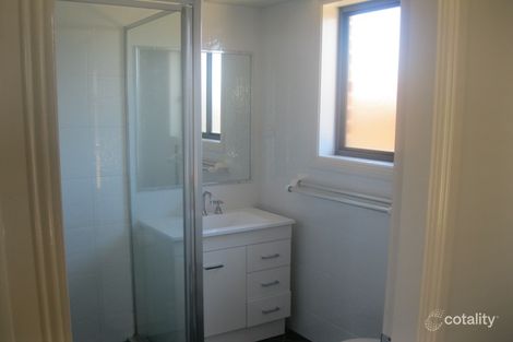 Property photo of 22 Willott Close Eglinton NSW 2795