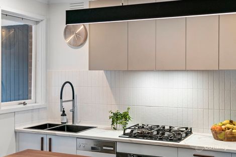 Property photo of 6/12 Golden Avenue Bonbeach VIC 3196