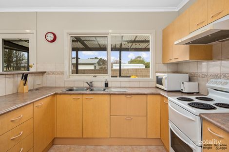 Property photo of 31 Pine Avenue Cowes VIC 3922